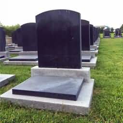 “入土为安”的生死观